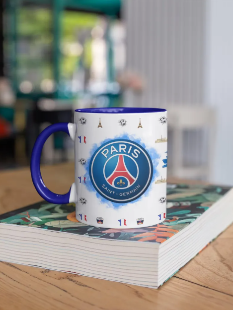 Caneca personalizada com nome e numero